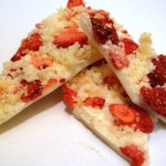 strawberry-shortcake-candy-bark