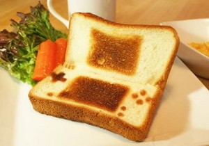 Nintendo DS toast, for those who make breakfast a game.