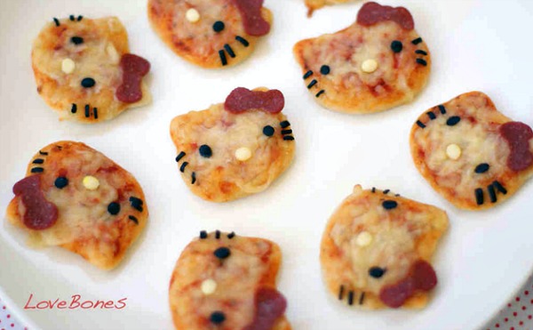 hello-kitty-bagel-bites