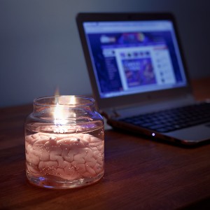 f225_brain_candle_ondesk